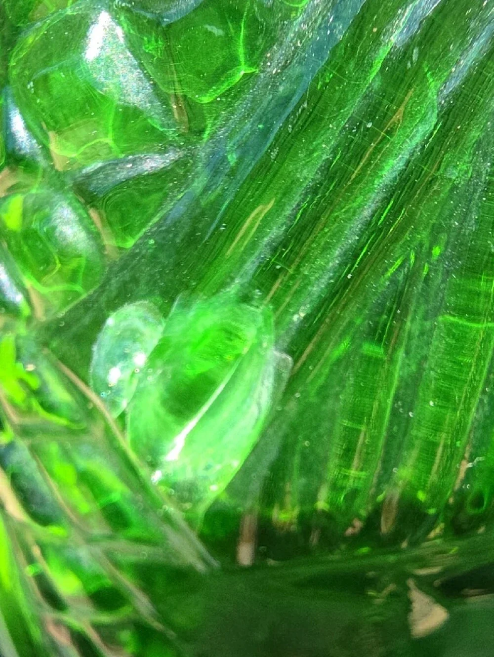 Green Glass Fish Figurine Bottle for Aquarium Décor
